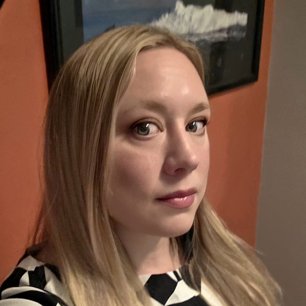 Meet your Posher, Nicole